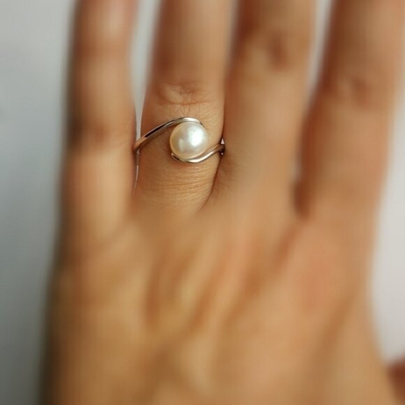 NEW Sterling Silver White cultured freshwater pearl ring size 7 - Picture 4 of 5